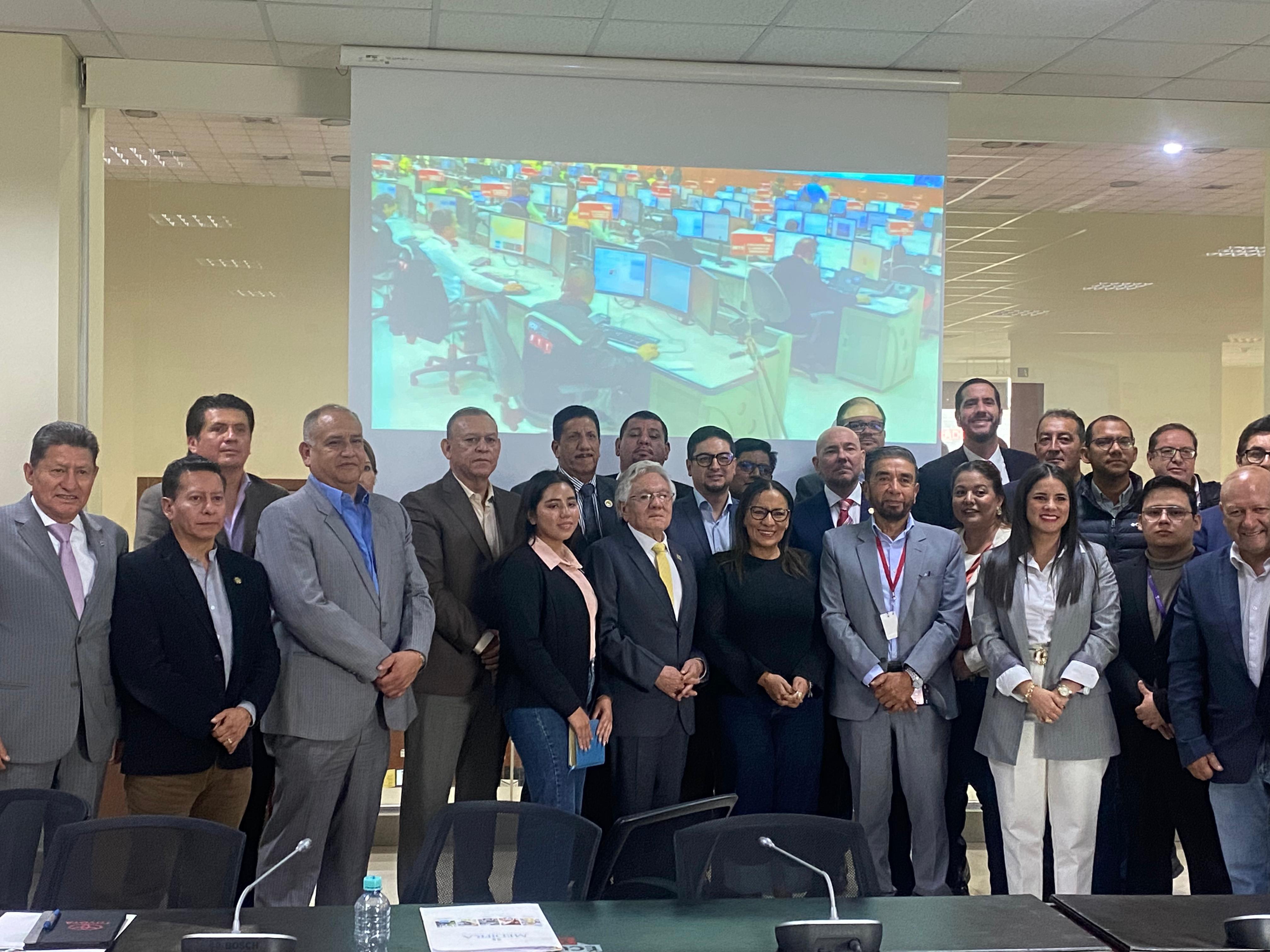 FENATRPE participa en Mesa Técnica de Seguridad, en Guayaquil, en el ECU 911