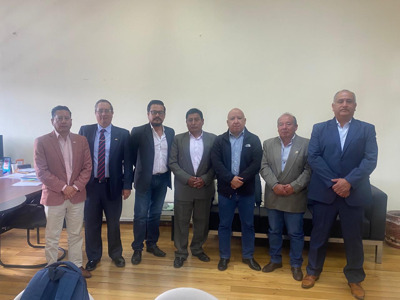 FENATRAPE: Municipio de Quito analiza posibles acciones vehiculares, en las avenidas Simon Bolivar y Ruta Viva, para el Transporte Pesado del Ecuador